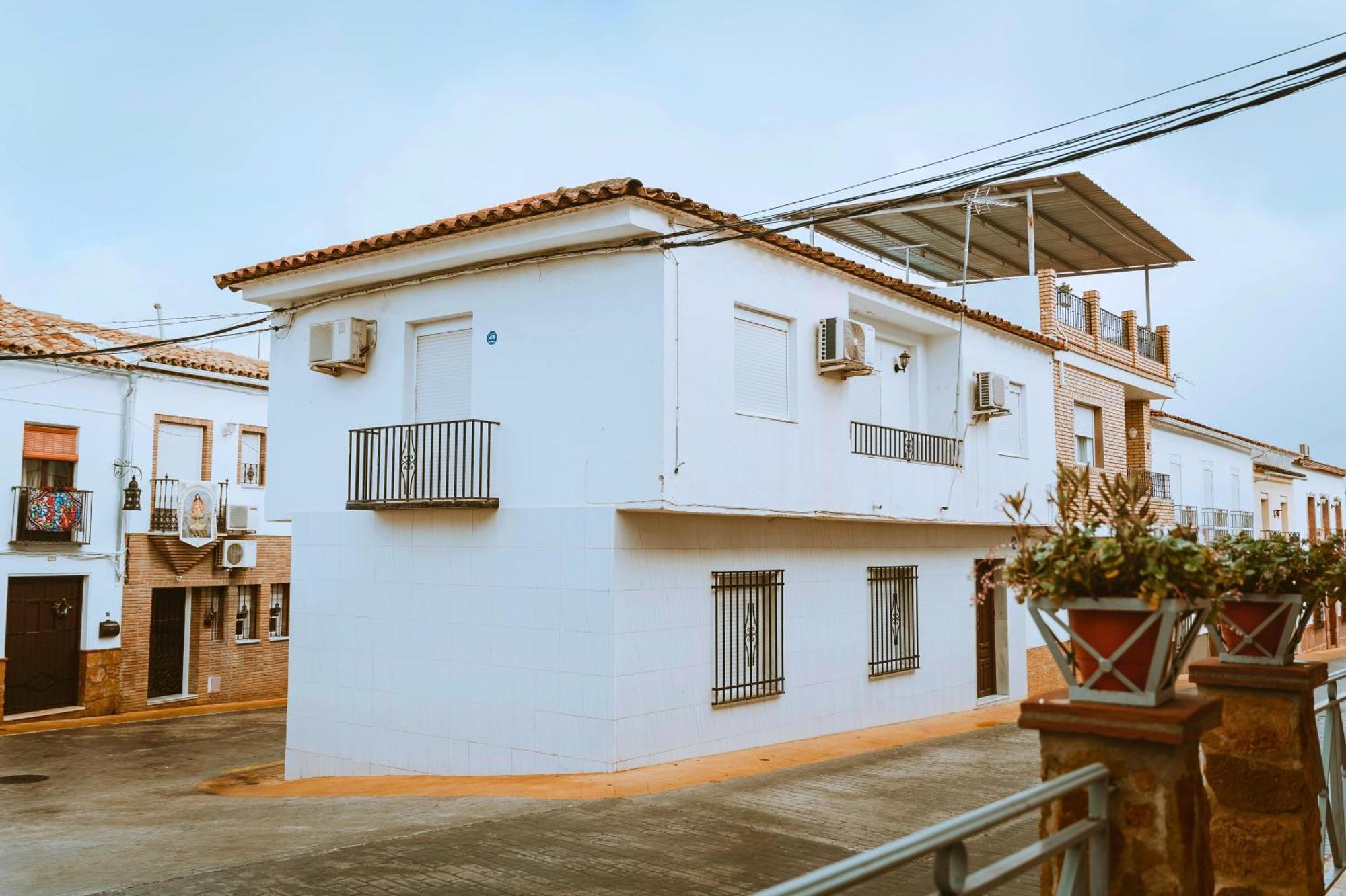 Villa Arcadia Centro De Andalucia Encinas Reales Exterior foto